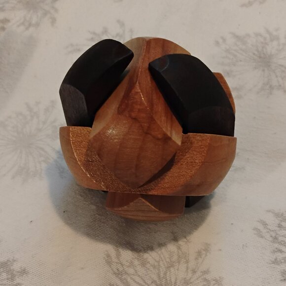 Wooden Puzzle Game – 8 Brain Teasers - Picture 2 of 2